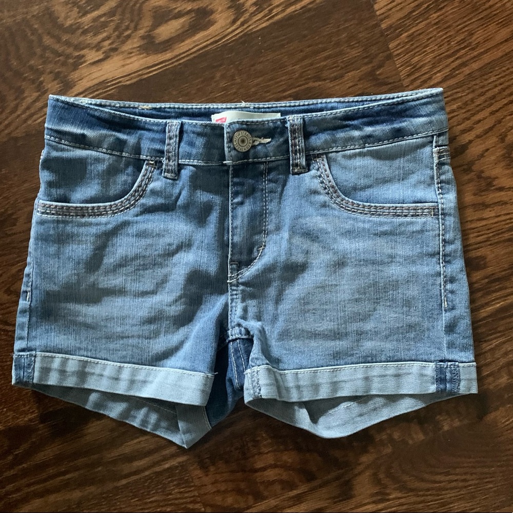 Levi shorts